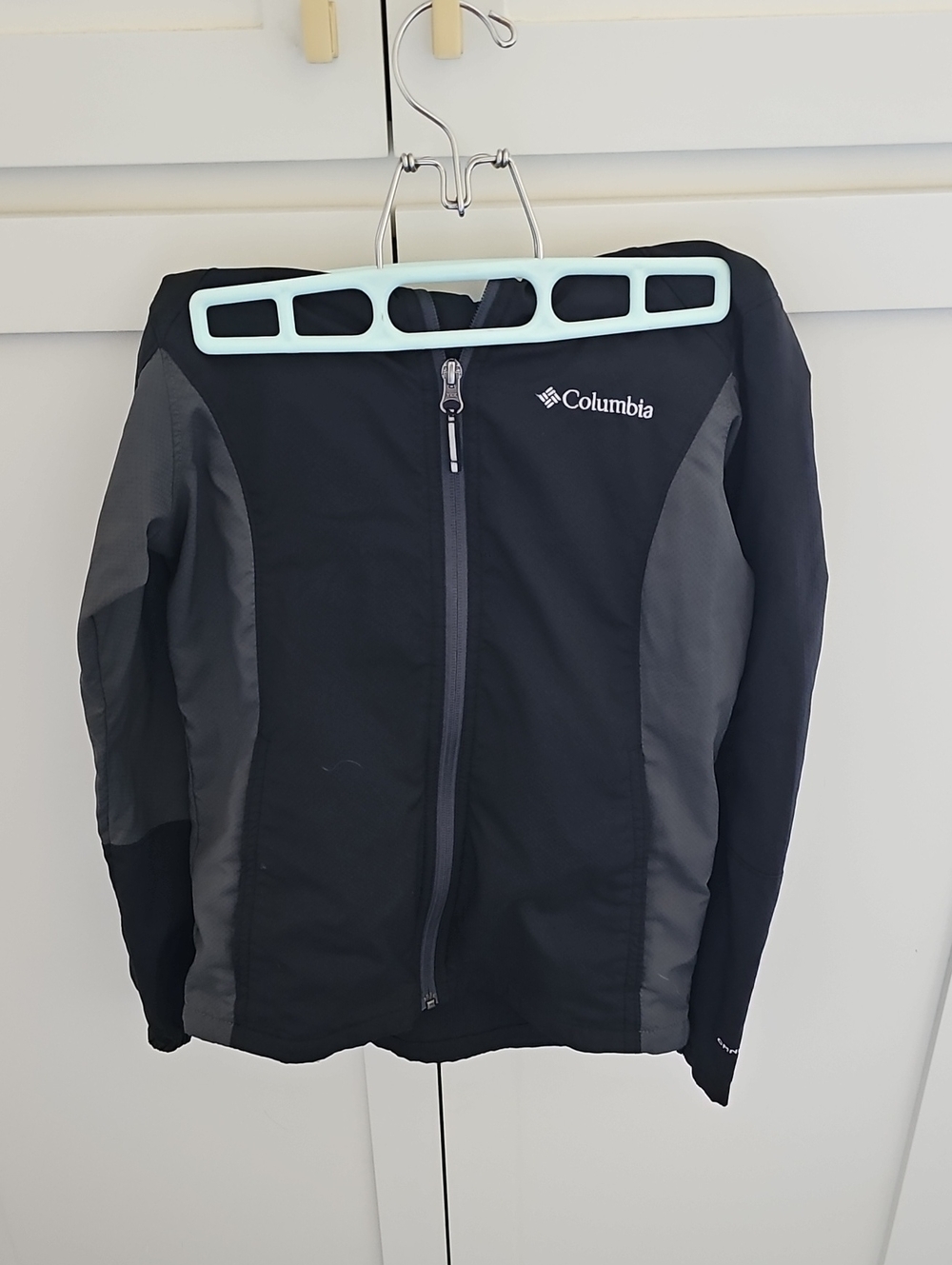 Columbia Black and Gray Softshell Jacket